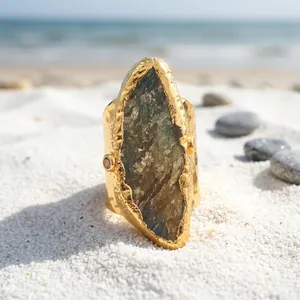 Anillo Ajustable de Labradorita, Piedra Natural, para Mujer, Diseño Elegante, Producto Más Vendido, Chapado en Oro Sólido, Joyería Antideslustre - Product Image 3