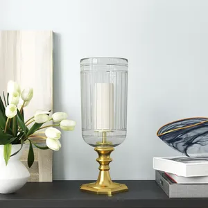 Fournisseur de chandeliers en fer contemporains pour les boutiques de décoration intérieure, les designers d'intérieur et les détaillants de meubles contemporains - Product Image 6