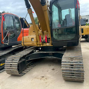 Excavatrice 320CL d'occasion, prix bas, bon état et design original, provenant de Chine, matériel de construction. - Product Image 6