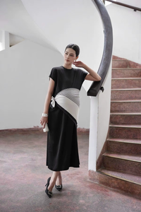 Simple Stripes Midi Silk Satin Woven Breathable Crew Neck Short Sleeve Minimalist Plain Dyed Loose Waist Pockets Casual Dresses - Product Image 5