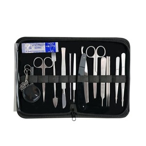 Juego de Instrumentos Quirúrgicos de Acero Inoxidable Alemán Personalizados - Herramientas Manuales Reutilizables para Cirugía General con Certificación CE ISO 13485 - Product Image 3