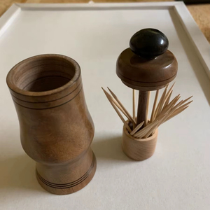 Elegant Wooden Toothpick Holder With Refillable Design For Home Kitchen Restaurant And Hotel Use - Product Image 1