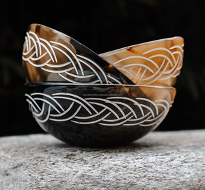 Bol en corne fait à la main bol de service à salade fabricant en gros nouveau design fini à la main bol de service à salade en corne de buffle d'Inde - Product Image 1