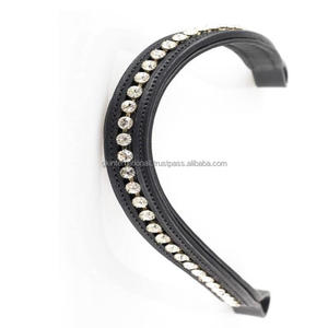 Frontal de cheval en cuir rembourré, sur mesure, orné d'une seule rangée de cristaux transparents et de pierres brillantes, disponible dans toutes les tailles, formes et couleurs. - Product Image 6