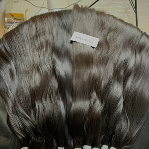 Extensiones de cabello crudo vietnamita con cabello natural de alta calidad para un aspecto elegante y moderno - Product Image 2