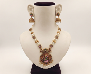Parure de bijoux Divyoro traditionnelle Ganesha avec collier de perles et boucles d'oreilles, en alliage plaqué or, classique, pour femme, mariage, fête, fiançailles, hindou - Product Image 2