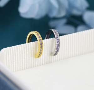 ต่างหูแบบหนีบหูสีม่วงอเล็กซานไดรต์ประดับเพชร CZ เงินแท้หรือทองคำ ดีไซน์เรียบง่าย ไม่ต้องเจาะหู ต่างหูแบบมินิมอล สีม่วงไลแลค - Product Image 2