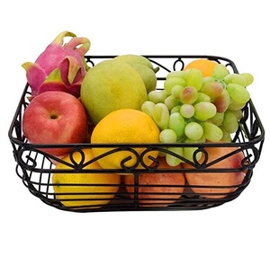 Panier à fruits en fil métallique robuste et économique, design tendance, fabrication indienne, vente en gros, pour la cuisine, la maison et la table de salon - Product Image 1