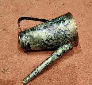 Conteneur d'arrosage à motif de feuilles pour plantes d'intérieur et d'extérieur, jardin, balcon, arrosage des plantes sur le rebord de la fenêtre et jardinières suspendues - Product Image 3