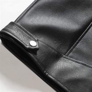 Veste en cuir de haute qualité pour hommes, très élégante et stylée - Product Image 3