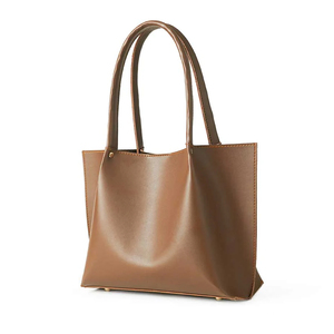 Sacs fourre-tout en cuir multi-usages, sacs de voyage personnalisés, sacs de rangement pour téléphone, vente en gros OEM, sacs fourre-tout en cuir pour femmes pour le quotidien et le bureau - Product Image 3