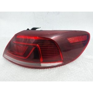 ไฟท้ายมือสองด้านขวา รุ่น 3C8945208AD - Product Image 1