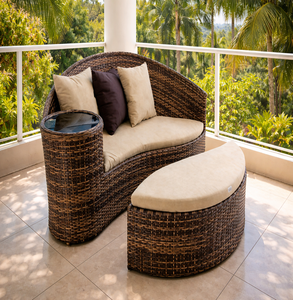 Conjunto de Tumbonas de Ratán de Alta Calidad para Patio con Cojines, Muebles de Exterior Resistentes a la Intemperie para Espacios Modernos - Product Image 1