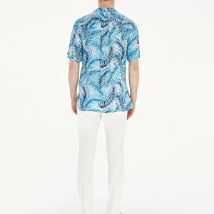 เสื้อเชิ้ตผู้ชายรุ่นใหม่ล่าสุดปี 2026 น้ำหนักเบา คุณภาพสูง คอวี แขนสั้น สไตล์ลำลอง ผ้าถัก ระบายอากาศได้ดี เหมาะสำหรับใส่ไปเที่ยวทะเลในฤดูร้อน - Product Image 3