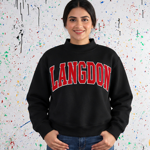 Sudadera Blanca Personalizada Estilo Universitario para Mujer, Marca Langdon, Cuello Alto, Estilo Varsity, Ropa de Campus, Club Estudiantil - Product Image 4