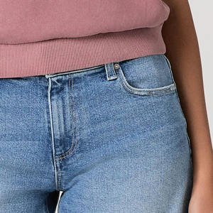 Shorts au design minimaliste, look simple et épuré, tissu doux, pour un usage quotidien décontracté, haute qualité à prix abordable, design pour les loisirs en plein air. - Product Image 2