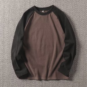 Camiseta de Manga Larga para Hombre, Casual, Cálida y Suave, de Terciopelo de Doble Cara con Bloques de Color, Bordado con Logotipo Personalizado OEM de Fábrica BD China - Product Image 5