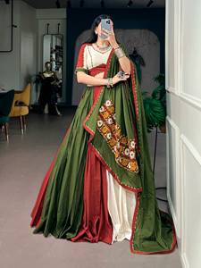 Traditional Indian Gamthi Work Gota Patti Lace <b>Lehenga</b> Set Dupatta Green Red Cotton Floor-Length Quick Dry <b>Women</b> Wear Wedding - Product Image 3