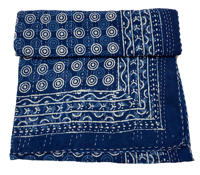 Couette traditionnelle en coton Kantha du Rajasthan, motif floral bleu, cousue à la main, écologique, pliée, décoration d'intérieur, toutes saisons