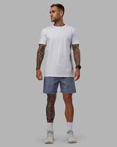Shorts Bermuda Homme Couleur Unie Taille Mi-Haute Élastique Respirant Décontracté en Polyester Tissé avec Poches - Product Image 4