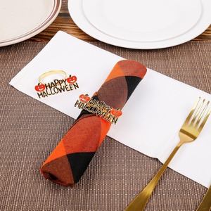 Anneaux de serviette pour table d'Halloween – Accessoires de table décoratifs pour les célébrations saisonnières - Product Image 6