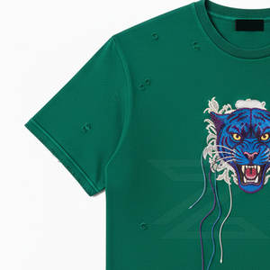 Camiseta de Algodón Estilo Vintage para Uso Diario, con Bordado Desgastado, Corte Holgado, Transpirable, Informal, Estilo Urbano - Product Image 3