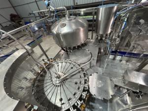 Machine de remplissage de 150 bouteilles par minute - Product Image 4