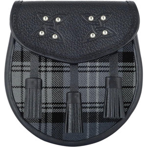 Ventoria Enterprises Nouveauté 2026 Sporran en cuir gris style tartan, fait main, 3 pompons écossais, motif nœud celtique en relief - Product Image 1