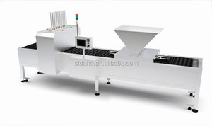 Yufeng Cupcake Machine Taza <span class=keywords><strong>de</strong></span> papel Carga Depositor <span class=keywords><strong>de</strong></span> <span class=keywords><strong>masa</strong></span> <span class=keywords><strong>de</strong></span> doble color Muffin Cake Dispenser - Product Image 6