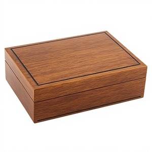 Estuche para Cigarros de Madera Sólida Hecho a Mano de Primera Calidad, Diseñado para un Almacenamiento Seguro y un Transporte Elegante de Cigarros de Alta Calidad - Product Image 1