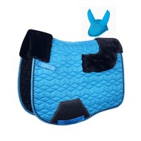 Ensemble de tapis de selle pour cheval en peau de mouton de qualité supérieure avec bonnet d'oreille assorti |   Tapis de selle équestre matelassé hexagonal |   Équitation