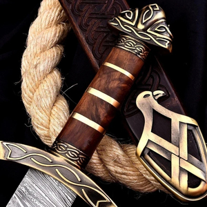 Épée en acier sculptée à la main de style historique avec détails métalliques classiques et fourreau assorti pour collectionneurs et décoration intérieure - Product Image 6