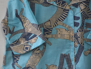 Conjunto de Pijama de Verano de Algodón Elegante Hecho a Mano con Estampado de Flores, Camisa de Manga Larga con Botones de Alta Calidad, Elástica y de Secado Rápido - Product Image 3