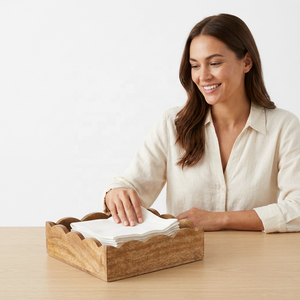 Plateau de rangement rectangulaire en bois, design minimaliste, finition vernie, utilisation sur table, un seul niveau, facile à nettoyer, multifonctionnel, jetable - Product Image 1