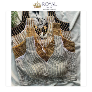 เสื้อผู้หญิงดีไซน์ใหม่ ราคาขายส่ง ผ้าไหมแท้ งานปักมือทั้งตัว เปิดหลัง สวยงาม ราคาประหยัด - Product Image 3