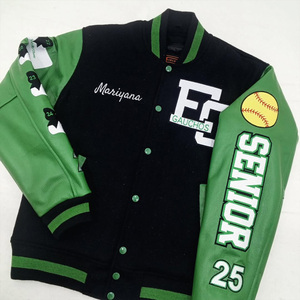 Chaqueta Varsity Negra y Verde Bordada Gauchos Senior 25 Softball Letterman Streetwear Unisex Ecológica Impermeable Gruesa - Product Image 1