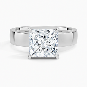 Anillo de Boda Tradicional de Plata 925 con Cuatro Puntas y Diamantes de Moissanita Corte Princesa, con Tallo Grueso y Pesado - Product Image 5