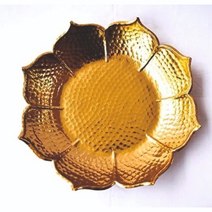 Handcrafted Decorative Brass Finish Lotus Urli Bowl Traditional Indian Festive Decor Luxury <b>Flower</b> Pot for Hotel Home Decoration - Product Image 4