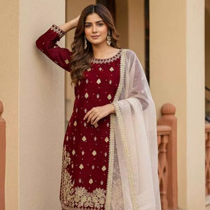 Traje Recto con Bordado de Lentejuelas Premium y Dupatta de Organza Suave – Ropa Étnica de Lujo - Product Image 1