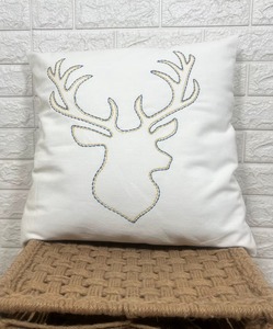 Housse de coussin décorative en forme de renne blanc, en laine jacquard vintage, pour canapé et lit - Product Image 4
