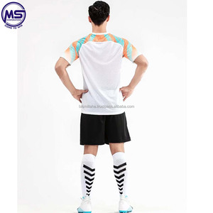 Uniforme de football pour hommes, maillot personnalisé, délavé et respirant, 2021 Polyester, nouveau Design, au meilleur prix, 100% - Product Image 3