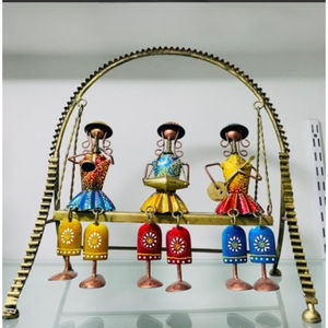 Decoración Artística Metálica de Músico Cultural, Estilo Art Deco, Diseño Removible para Jubilación y Diwali - Product Image 1