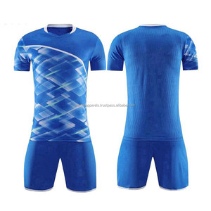 Ensemble de maillots de football personnalisés respirants à séchage rapide à manches courtes pour la vente en gros - Product Image 6