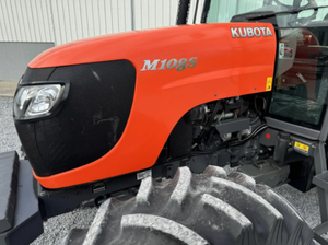 Tractor de un solo eje M108S de 108 CV, modelo 2022, maquinaria agrícola usada en buen estado, bomba, engranajes, motor, caja de cambios, disponible para suministro - Product Image 3