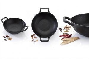 Wok Kadai en fonte robuste à double poignée, non revêtu, pour cuisson traditionnelle indienne, idéal pour frire, sauter et la vente en gros - Product Image 3