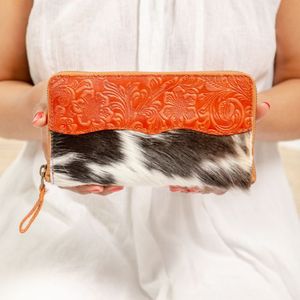 Nueva Cartera de Cuero con Diseño Floral Grabado a Mano, Estilo Western para Mujer, Hecha a Mano, para Uso Diario - Product Image 1