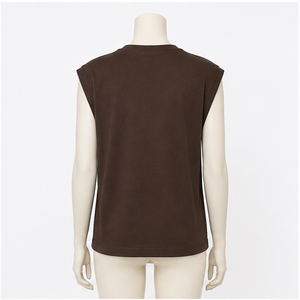 Camiseta de algodón con cuello redondo y manga corta extragrande para mujer - Product Image 4