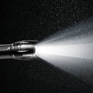 Confezione da 2 Torce ad Alta Luminosità con 5 Modalità, Messa a Fuoco Regolabile e Impermeabilità IP44 - Product Image 2