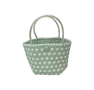 Bolso y cartera de diseño especial en menta y blanco, tejidos a mano en plástico, elegantes para damas, bolso de compras casual para uso diario. - Product Image 1