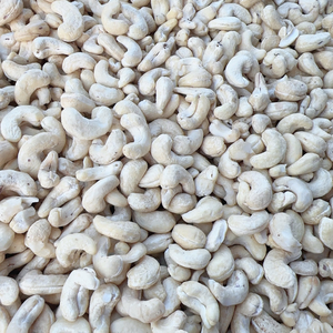 Noix de cajou en gros, grillées, brutes, biologiques, entières, W320 W450, Santigo Cashew, prix bas, emballage OEM ODM - Product Image 1